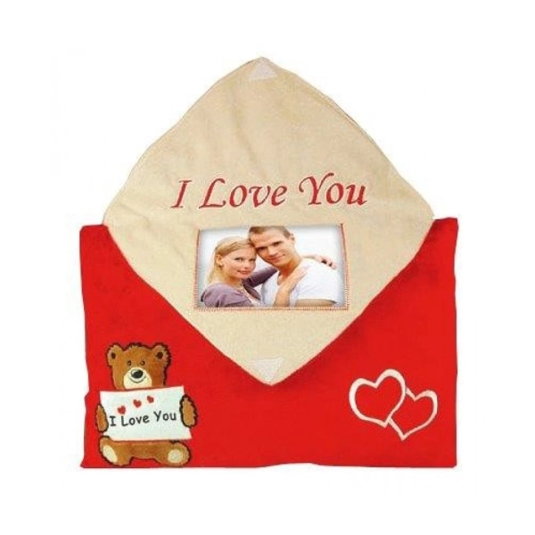 CUSHION-ENVELOPE-I-LOVE-YOU-1